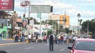 Maestros de la Sección 22 desquician Oaxaca de Juárez con bloqueos por el despido de un exdirigente sindical