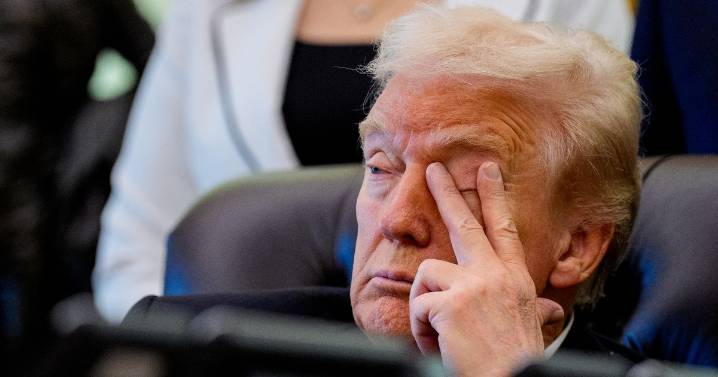 Donald Trump health fears mounting as he 'slumps over asleep' on live TV