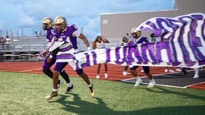 FHSAA football playoffs: Which Sarasota, Manatee teams are in? Who's out?