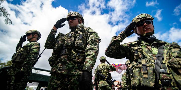 ELN amenzó al Gobierno Petro en caso de intentar liberar a los cinco militres secuestrados en Arauca: “Responsabilizamos a sus Fuerzas Armadas”