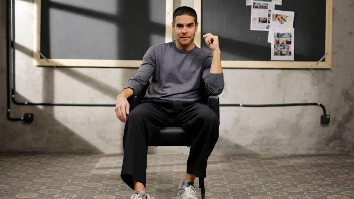 Adrián Castiñeiras, protagonista de «O home perfecto»: «A xente non esperaba esta aposta por unha historia tan arriscada»