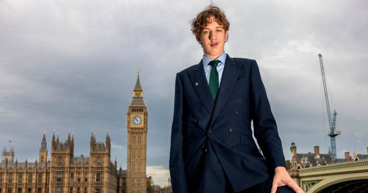 Tall 7ft2 Tory hits out and says Rachel Reeves delivered 'horror show' of a Budget