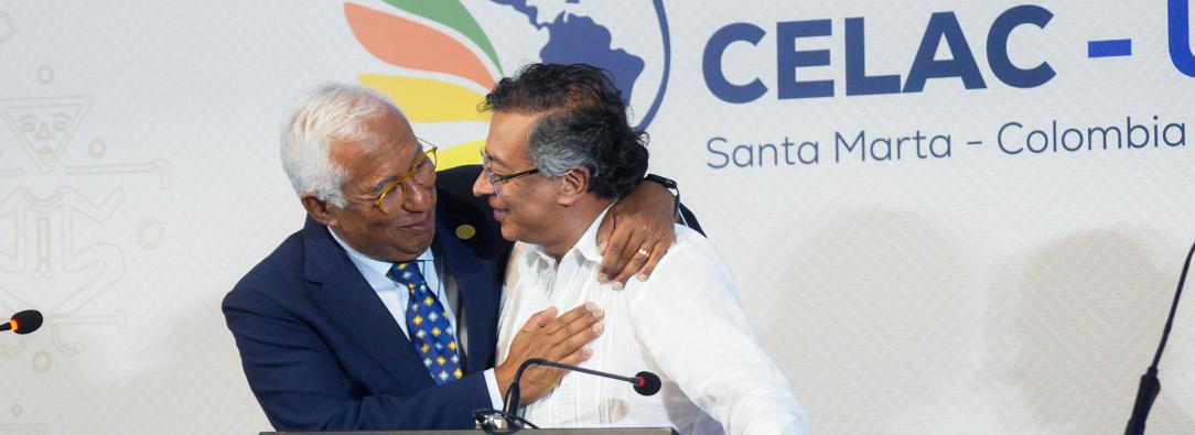 CELAC y la Unión Europea firman una declaración histórica por la cooperación, la paz y la vida