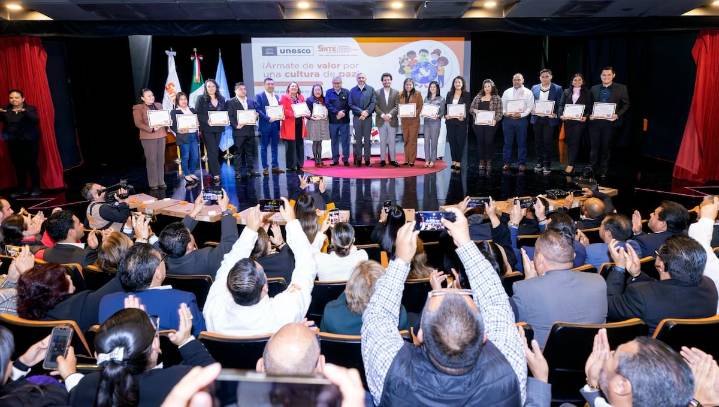 UNESCO reconoce a Maestros del SNTE por construir Cultura de Paz Escolar en Mexico