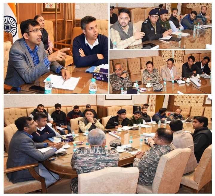 Div Com Kashmir chairs meeting on Expansion of Civil Enclave