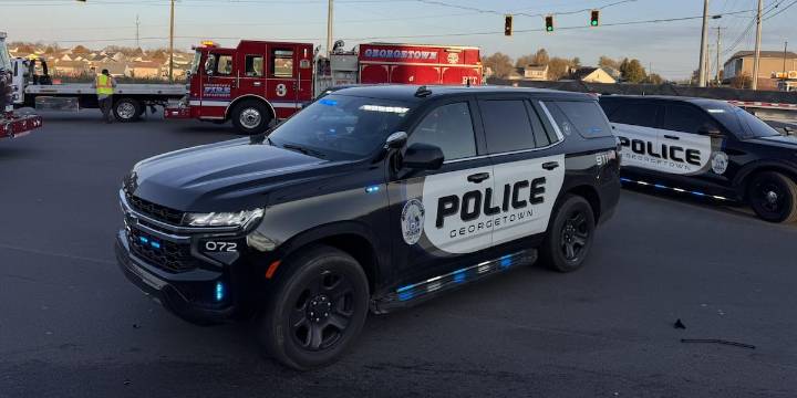 Two people, including police officer, taken to hospital after Georgetown crash