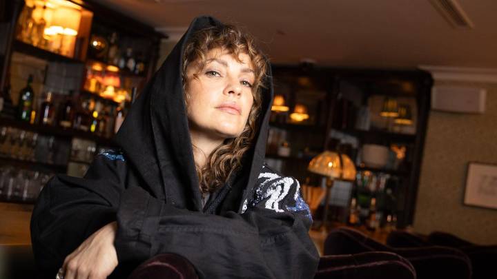 Dolores Fonzi: “Los actores tenemos que hablar de temas políticos para cambiar cosas, si no somos aburridos”