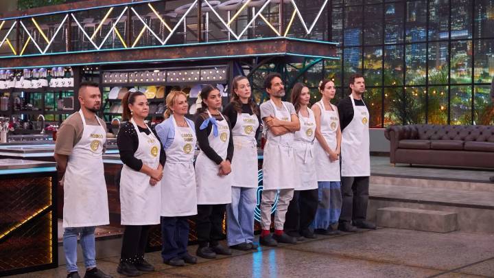 Shock y lágrimas en MasterChef Celebrity Colombia 2025: quedó eliminado este importante participante