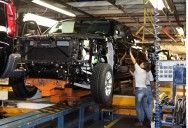 Usará EU tema automotriz para renegociar hasta 2027