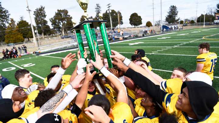 Two Clayton Walls too much for Pitman in 100th meeting