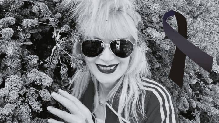 Muere Pam Hogg, la diseñadora de moda detrás de los looks rockeros de Rihanna, Lady Gaga y Kate Moss