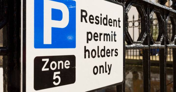 Concerns raised for Glasgow night workers over proposed parking zones