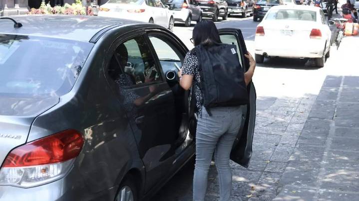 Choferes por aplicación advierten afectaciones por nuevo requisito de certificación obligatoria