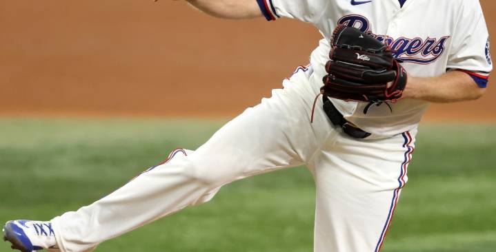 Poll:  Should the Rangers sign Merrill Kelly?