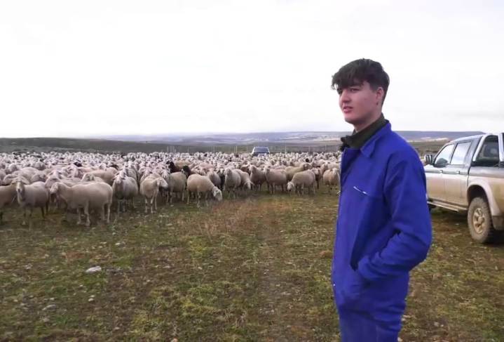 Miguel de 21 años abandona Australia y vuelve a Guadalajara: «Ni por un trabajo de 5.000 euros dejo mi pueblo»