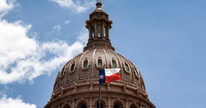 All 17 Texas Constitutional amendments pass