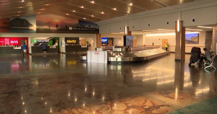 Government shutdown now over but travelers still feel the impacts