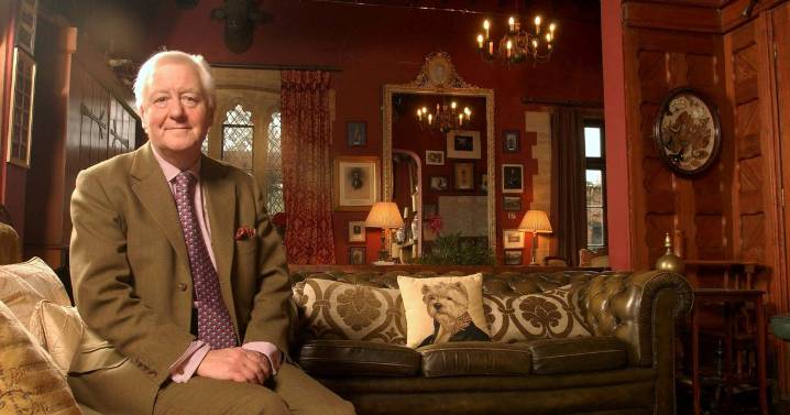 West Country OAP aristocrat on hunt for bride 20 years younger