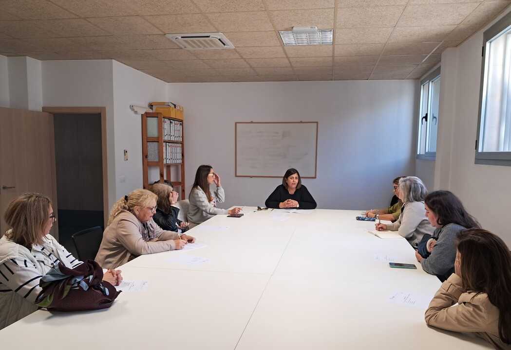 Conil impulsa un nuevo plan de igualdad y refuerza su compromiso ciudadano contra la violencia machista