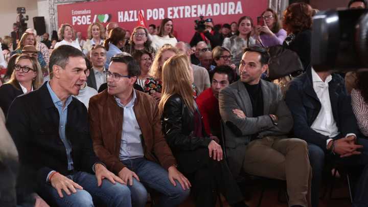 Gallardo reconoce en Mérida que lo ha pasado mal por el, por su familia y "por David"