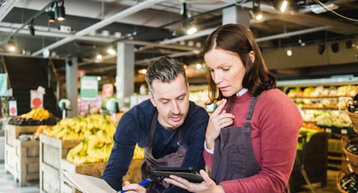 Diez desafíos que definirán el futuro de las empresas familiares en Perú hacia el 2026, segun pwc peru, asociacion de empresas familiares y pucp