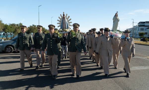 Rawson celebró la bendición de la réplica de la Virgen Malvinera