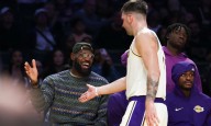 LeBron James entrenará con filial de los Lakers en la G League, mostrando más avances en su regreso