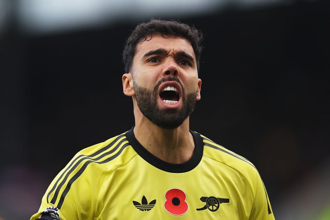 Arsenal star hails Man Utd cult hero for influence on high