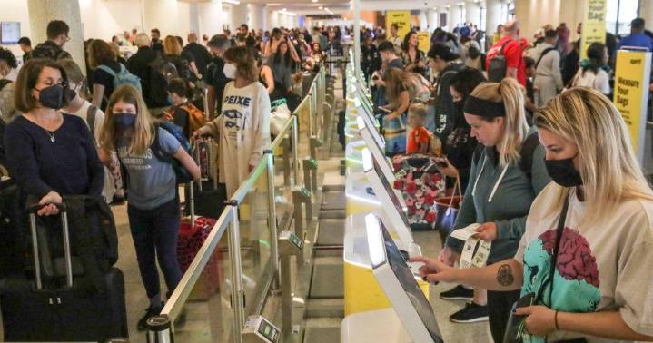 Officials at LAX warn about holiday delays as government shutdown continues to affect operations