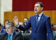 El rodillo del PP impide investigar en el Parlamento el escándalo de los cribados