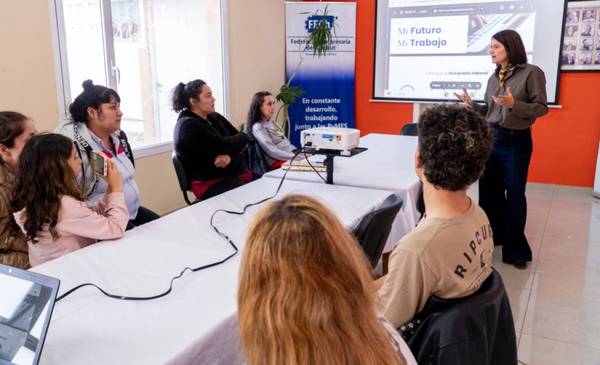 Amplia participación en el taller «Mi Futuro, Mi Trabajo»