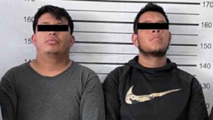 Detienen a Dos Sujetos por el Presunto Robo de un Camión de Paquetería en Autopista de Puebla