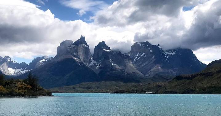 SRE lamenta muerte de dos connacionales en Torres del Paine, Chile
