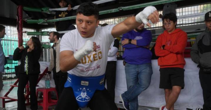 Isaac Pitbull Cruz advierte a Lamont Roach en “incomodarle la noche” en su próxima pelea