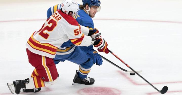 Blues ride depth scoring to 3-2 win over Flames