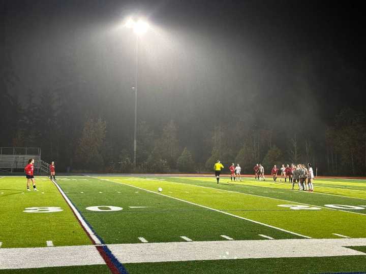 Snohomish girls soccer survives state round of 16