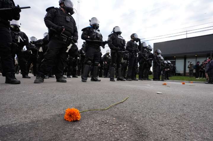 El Departamento de Seguridad Nacional aplica nueva norma para proteger propiedades ante disturbios