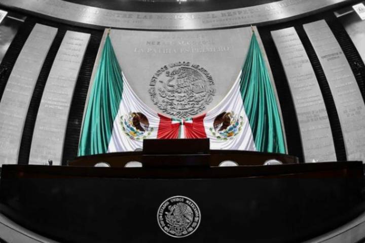 'Es información falsa'; Cámara de Diputados aclara que no hay aumento de sueldos para 2026