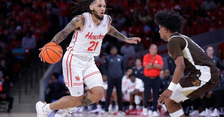 Sampson earns 800th win as No. 2 Houston beats Lehigh 75