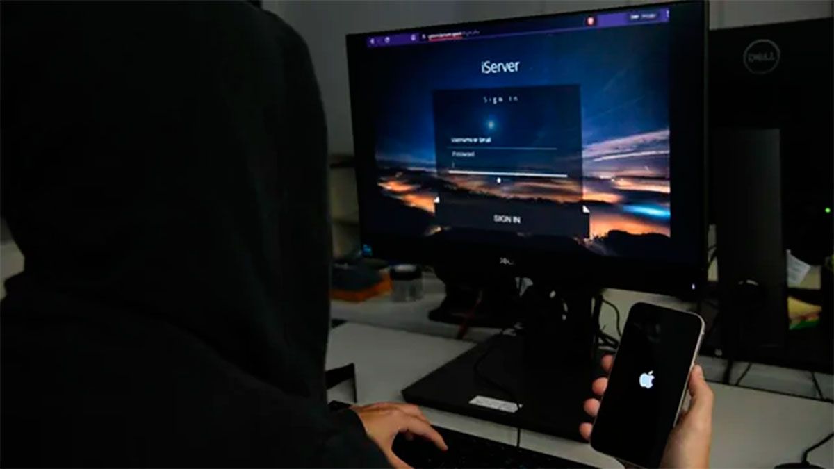 Condenan a un programador de Santa Fe por montar una academia para enseñar a desbloquear iPhones