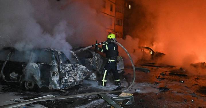 Pentagon officials arrive in Ukraine to discuss military tech, explore peace efforts