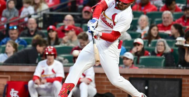 Braves News: Michael Siani claimed, club option decisions, and more