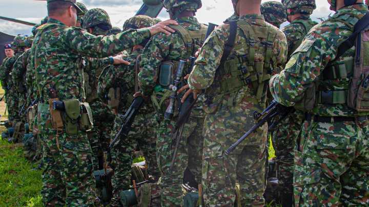 Suben los combates y las asonadas: las cifras que reflejan el panorama del orden público en el país en lo que va de 2025