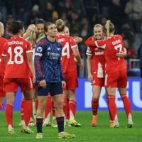 Bayern stun Arsenal, Man Utd sink PSG in Women's Champions League