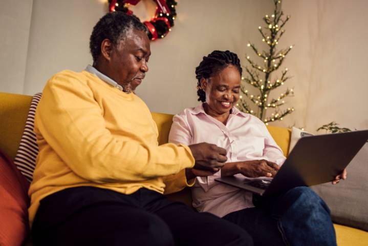 Scammers Don’t Take Holidays: How to Help Protect Your Money This Season