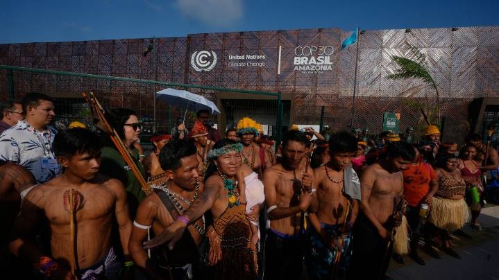 Indigenous groups demand attention at UN climate talks in Brazil