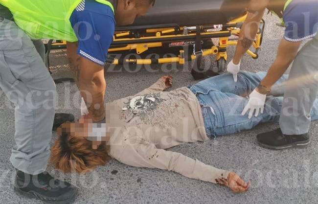 Joven se lanza desde puente peatonal sobre el bulevar Emilio Arizpe