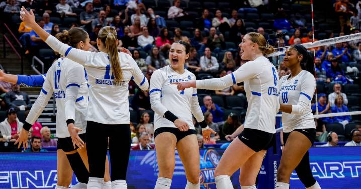 Kentucky Volleyball defeats Tennessee in SEC Semifinals, 3