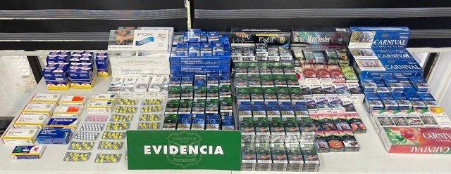 Nuevo decomiso de medicamentos y cigarrillos de contrabando en feria libre de El Manzanal