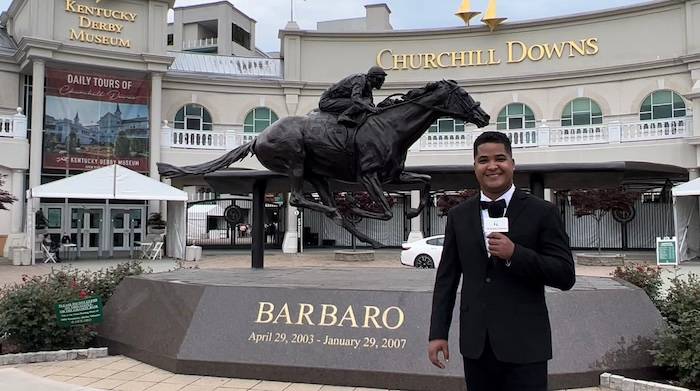 Darwin Vizcaya montado en la hípica estadounidense